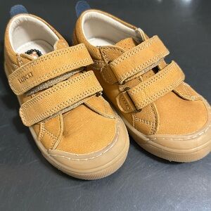 European Lasocki Boy Shoes Khaki